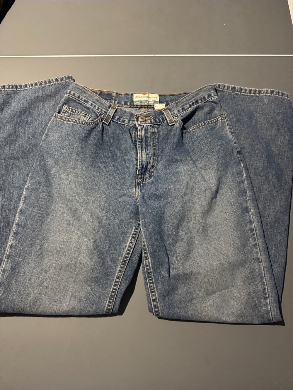 Old Navy Men's Relaxed Fit Blue Denim Jeans